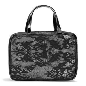 Victoria's Secret Bags - NWT Victoria's Secret Graphic Lace Travel Case Victoria's Secret Bags - NWT Victoria's Secret Graphic Lace Travel Case
